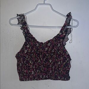 Chic Floral Crop Top - Black and Pink